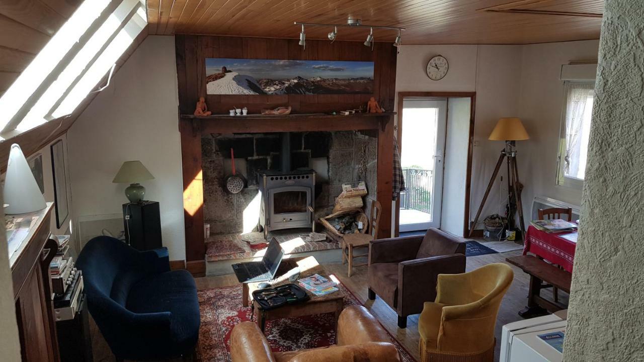 Maison Du Pays De Salers Dans Le Parc Des Volcans D'Auvergne Saint-Projet-de-Salers Dış mekan fotoğraf